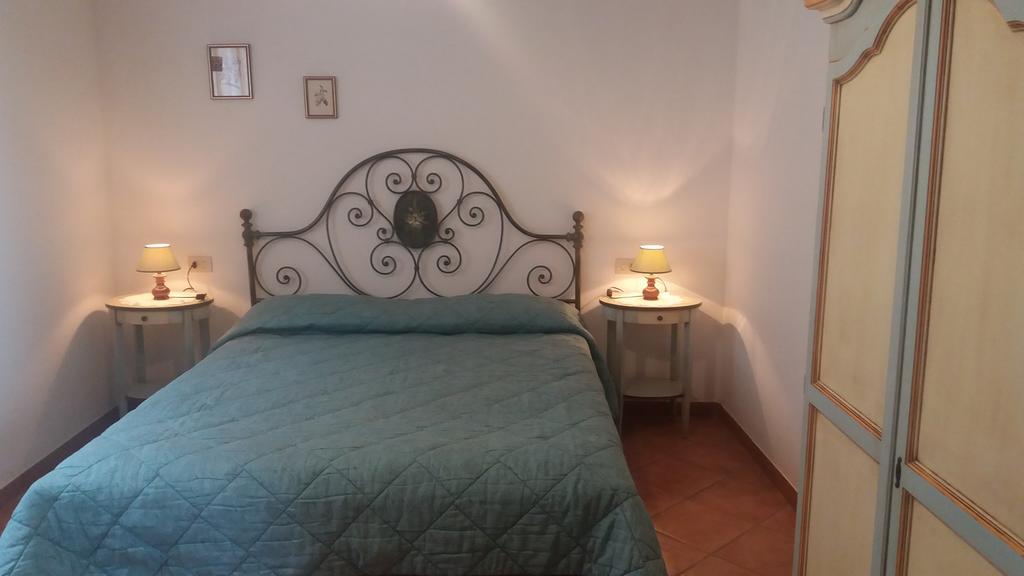 Large One-Bedroom Apartment,393276999:JPEG